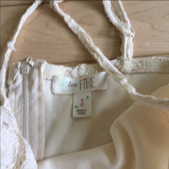 Nordstrom Cream Lace Dress Size Small - Picture 4 of 5